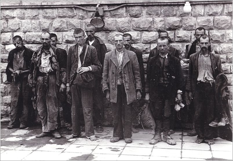 Group photo of abused inmates taken by the SS at Mauthausen